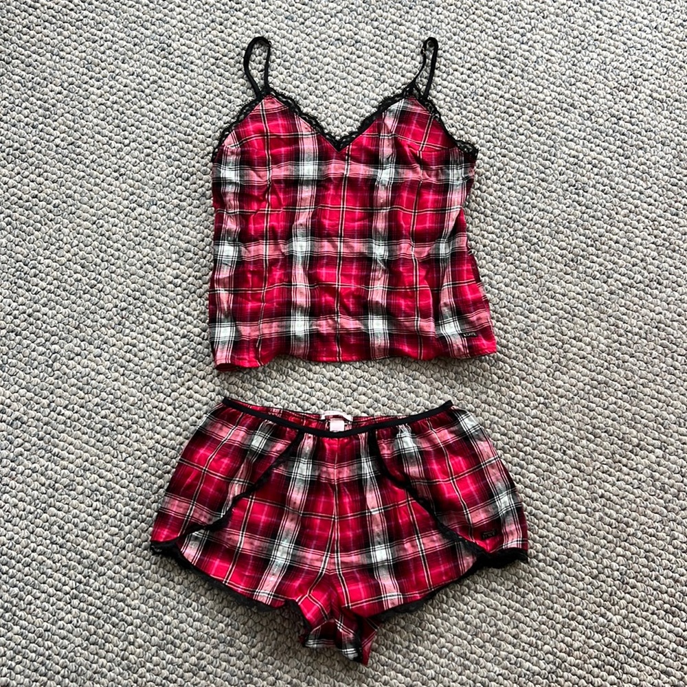 Victoria’s Secret Pajamas Set